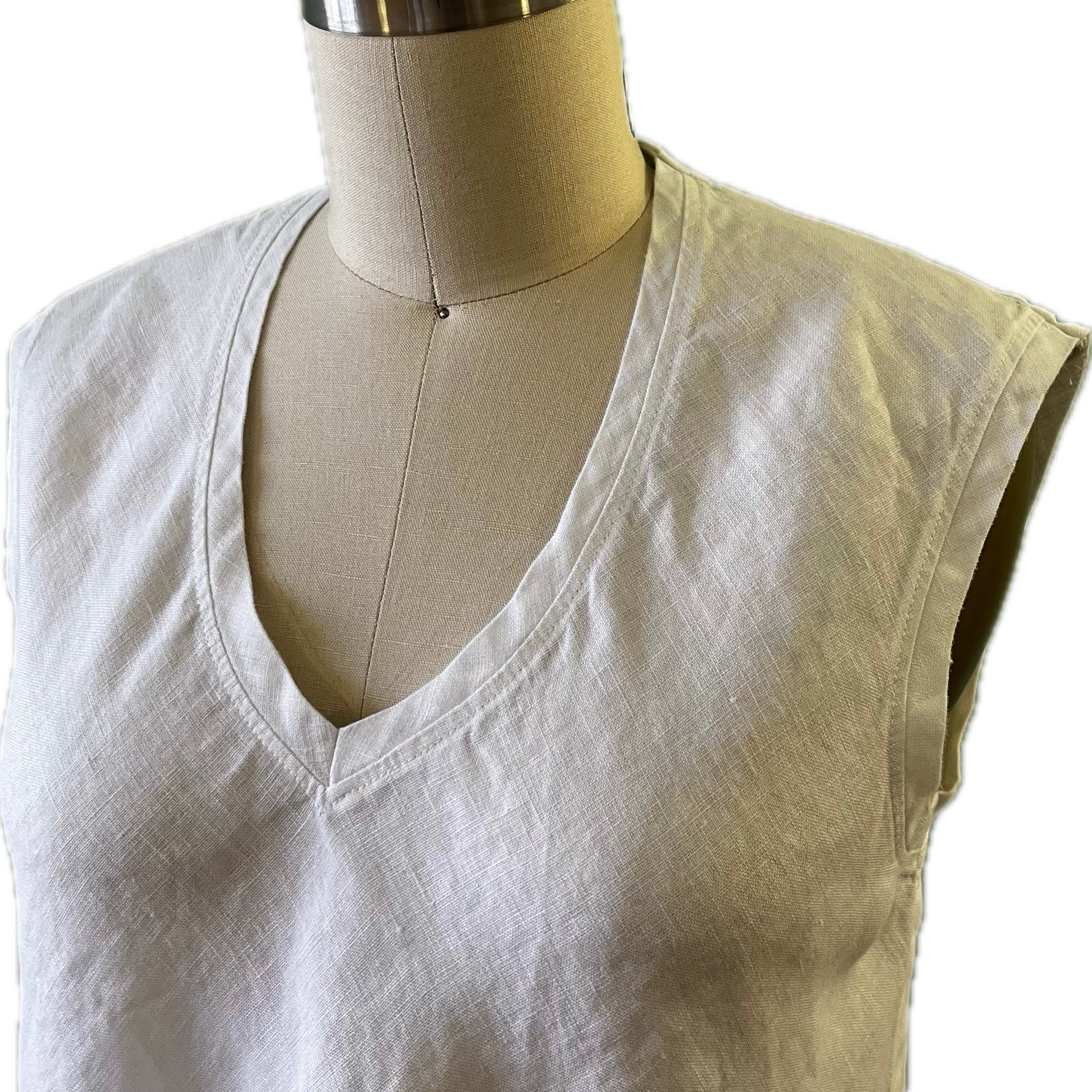 Bias-Cut Sleeveless V-Neck Shirt
